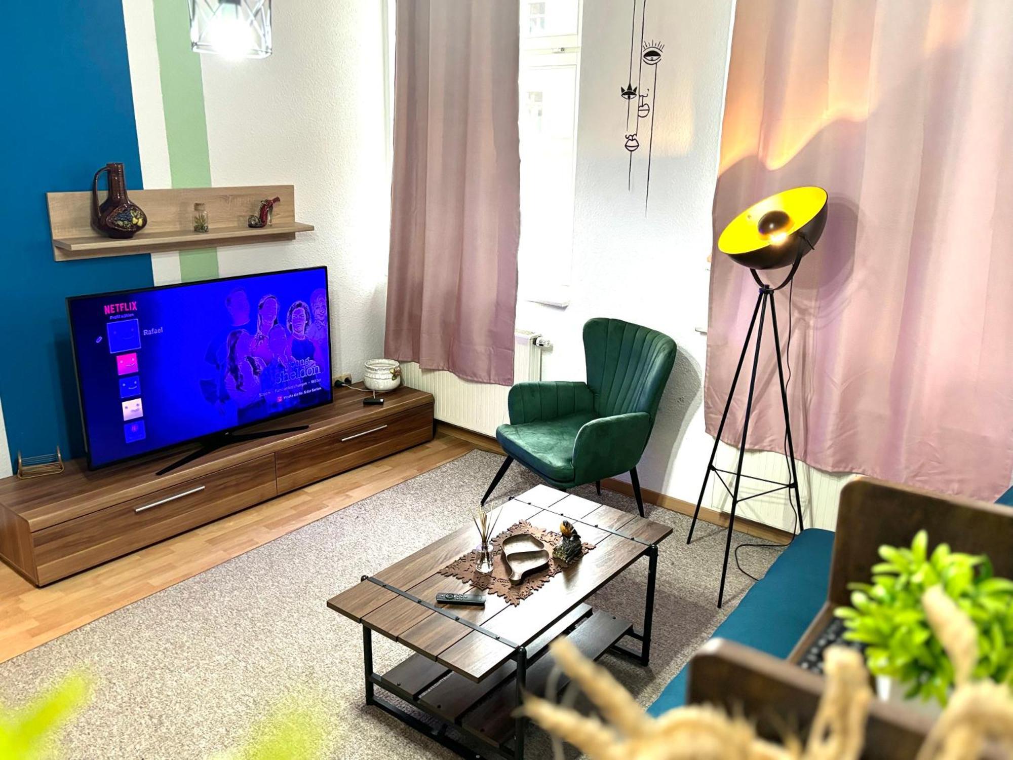 Piano Apartment Halle Center - Netflix - Free Wifi 2 Екстериор снимка